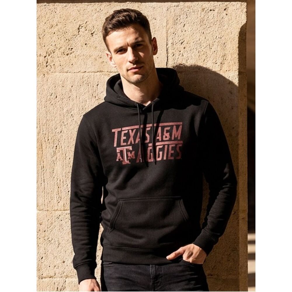 NWT Fanatics Unisex Black Graphic Hoodie Texas A&M Aggies - Size Large